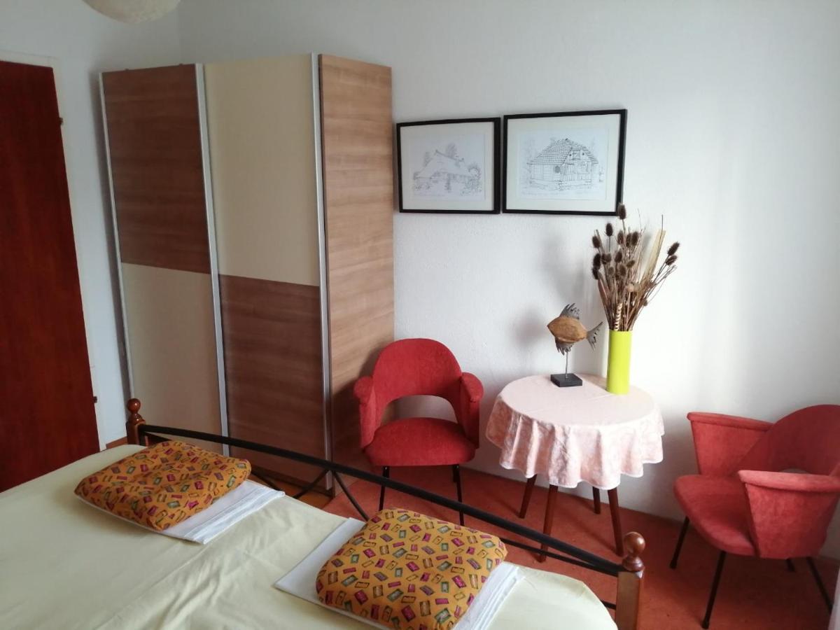 Апартаменти Apartman Mira Башка Екстер'єр фото